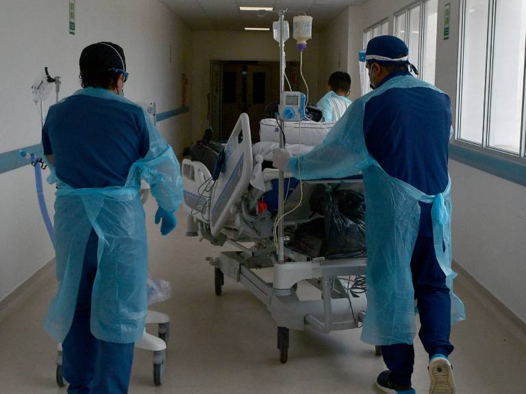 Minsal denuncia ante Fiscalía 35 muertes por brote de bacteria en recintos hospitalarios
