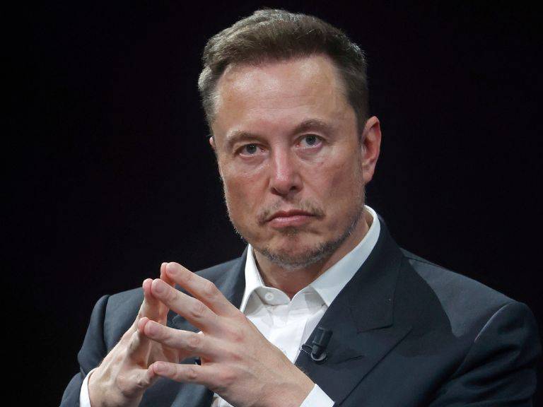 Elon Musk afirma haber evitado un ataque ucraniano a una flota rusa en 2022