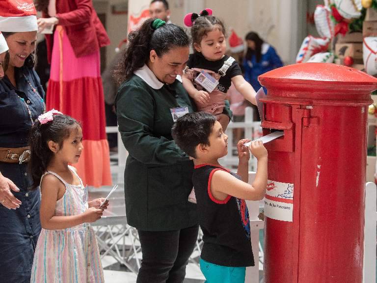 Correos Chile lanza su campaña de Navidad: ¿Cómo participar en esta emblemática iniciativa?