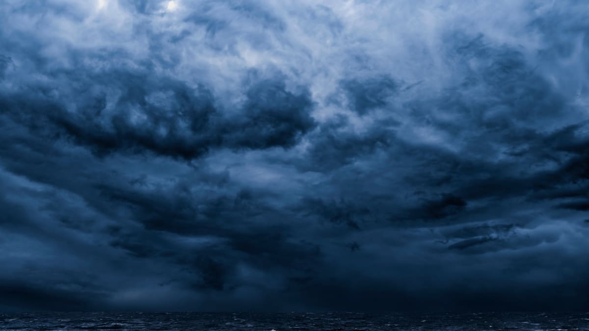 Lluvia, tormentas eléctricas y nubes tornádicas: así afectará el nuevo ciclón extratropical a Chile