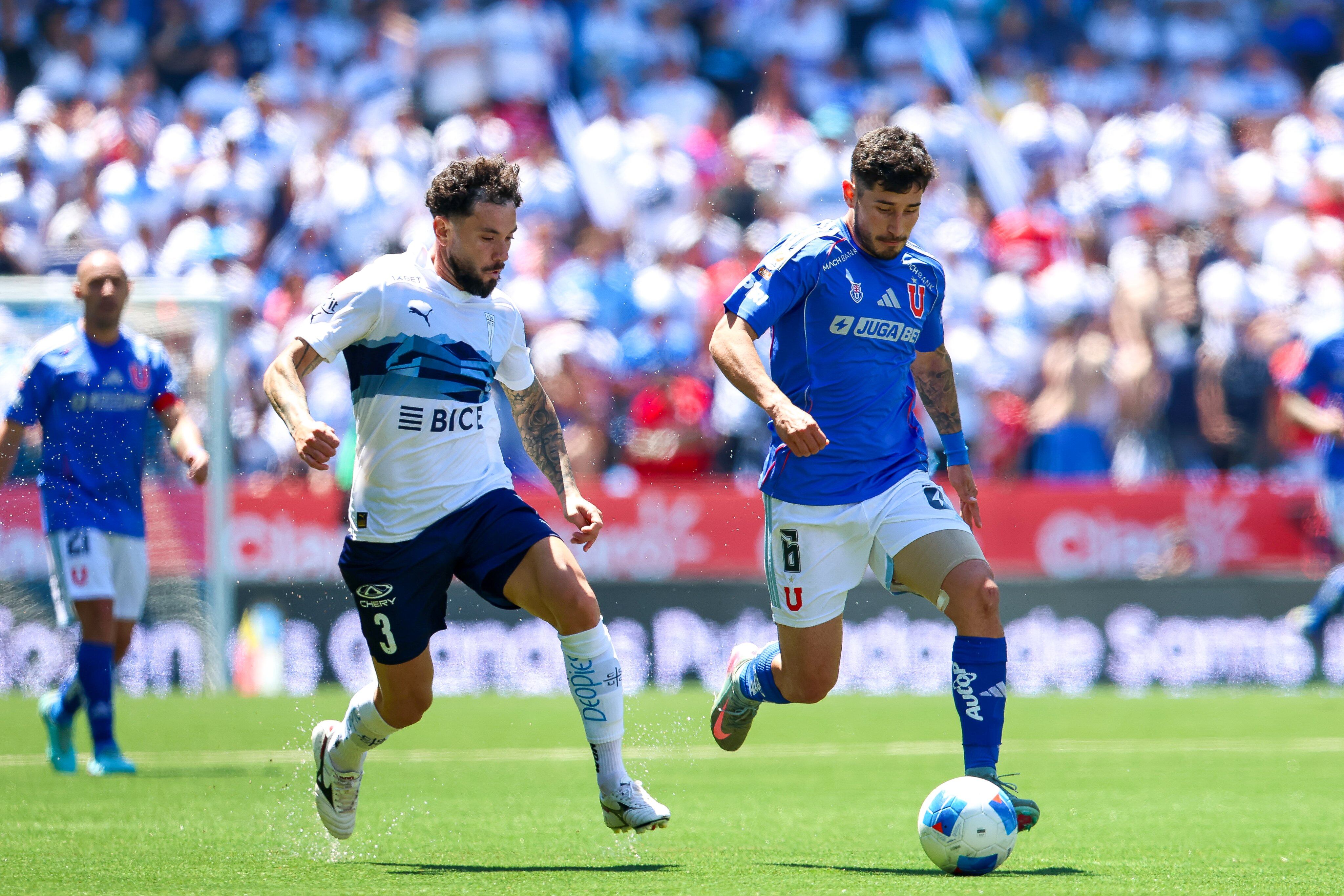 Universidad de Chile en el Claro Arena