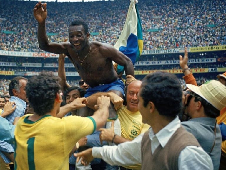 Más de mil goles y tres Copas del Mundo: la historia de Pelé, &quot;O Rei&quot; del fútbol