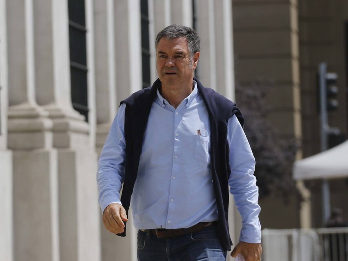 Senador Ossandón sobre Joaquín Lavín: «Espero que no esté usando la pandemia para hacer un Reality»