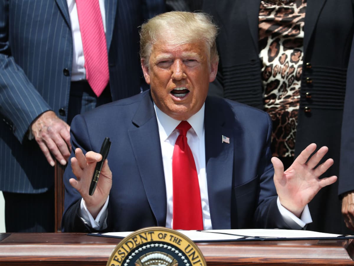 Desempleo en Estados Unidos disminuyó en relación al mes anterior sorprendiendo a analistas