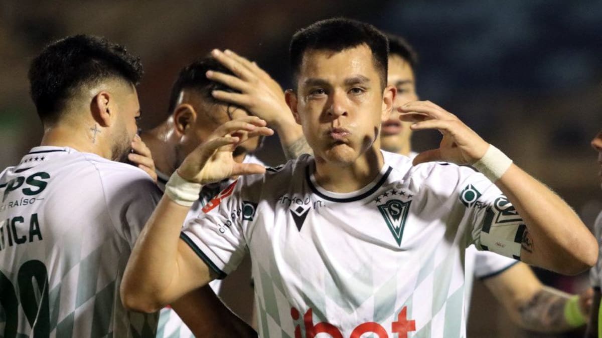 Santiago Wanderers festejó en el norte tras vencer a San Marcos de Arica en el Carlos Dittborn