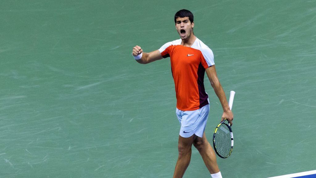 Alcaraz derrota a Tiafoe y se cita con Ruud en la final del US Open