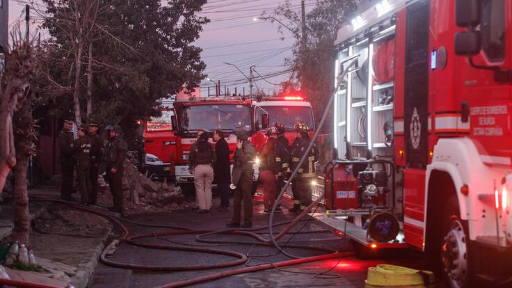 Incendió dejó tres casas consumidas y una persona muerta en Pelequén