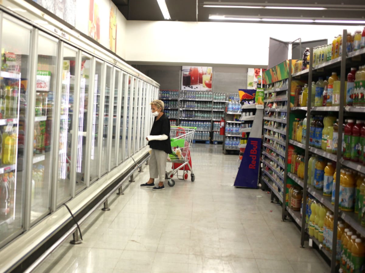 Cadena internacional se prepara para llegar a Chile: tiene más de 44 marcas registradas