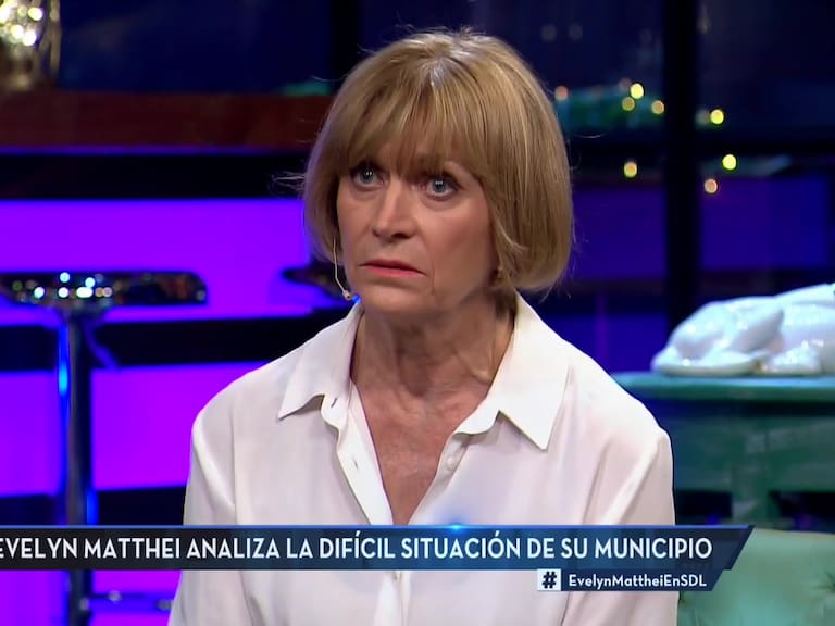 Evelyn Matthei se sinceró sobre crisis en municipio de Providencia: «Partí por bajarme yo el sueldo»