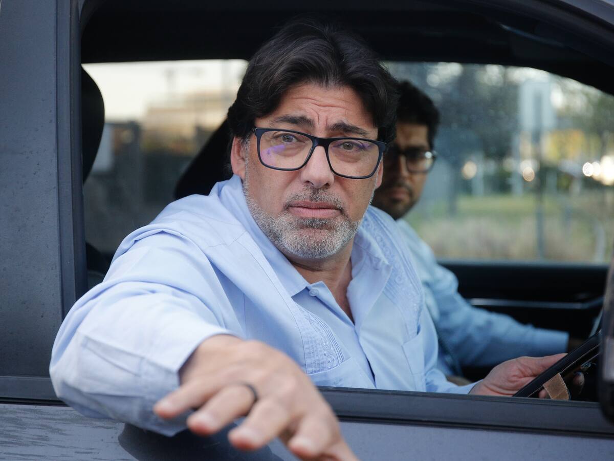 Carabineros informa incumplimiento de medida cautelar de Daniel Jadue en La Reina