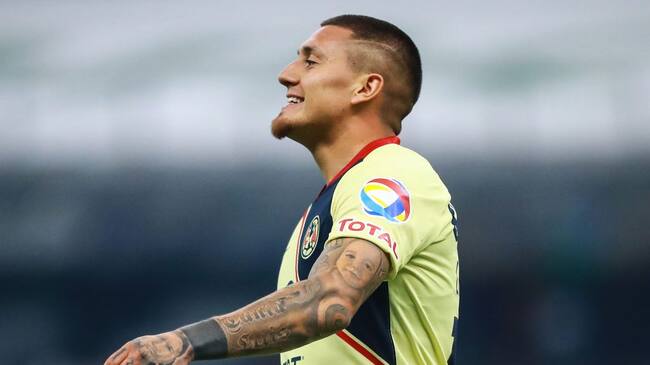 El futbolista chileno Nicolás Castillo