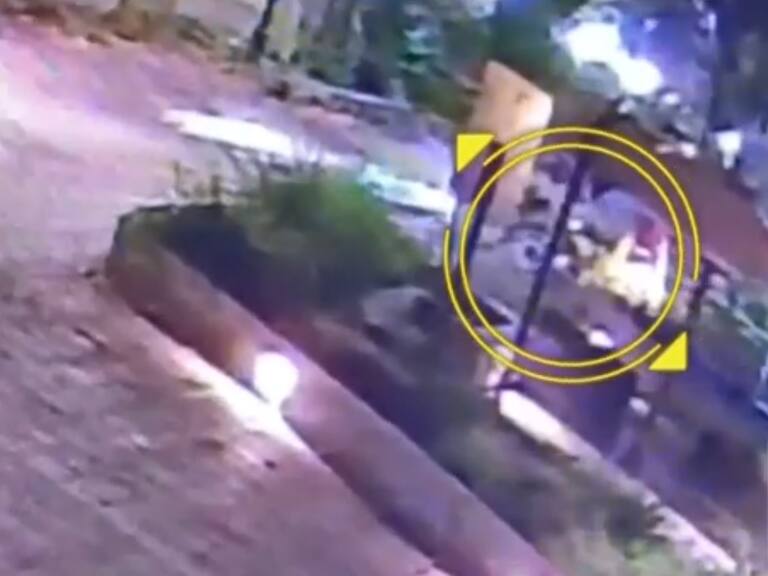 ¡Llegó con mochila de delivery! Revelan impactante registro de sujeto que habría puesto bomba en Providencia