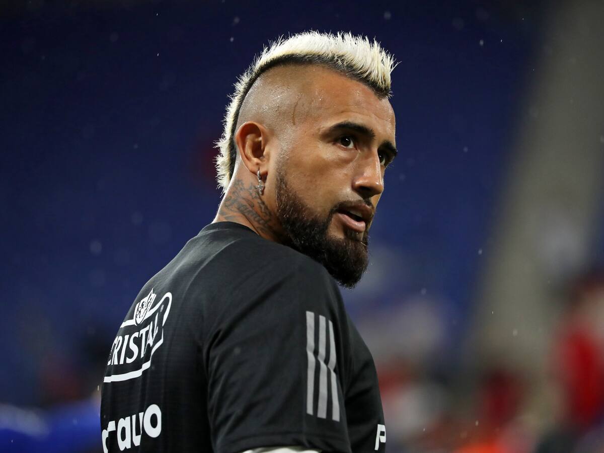 No hay certezas de su estado: el motivo por el cual ByN no le ofrece dos años de contrato a Arturo Vidal en Colo Colo