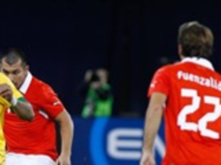 Hulk sobre Medel y Jara: «No son grandotes, pero marcan mucho y provocan bastante»