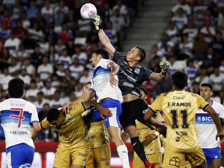 La UC firma el primer empate jugando en el Claro Arena y pierde la chance de ser líder del torneo