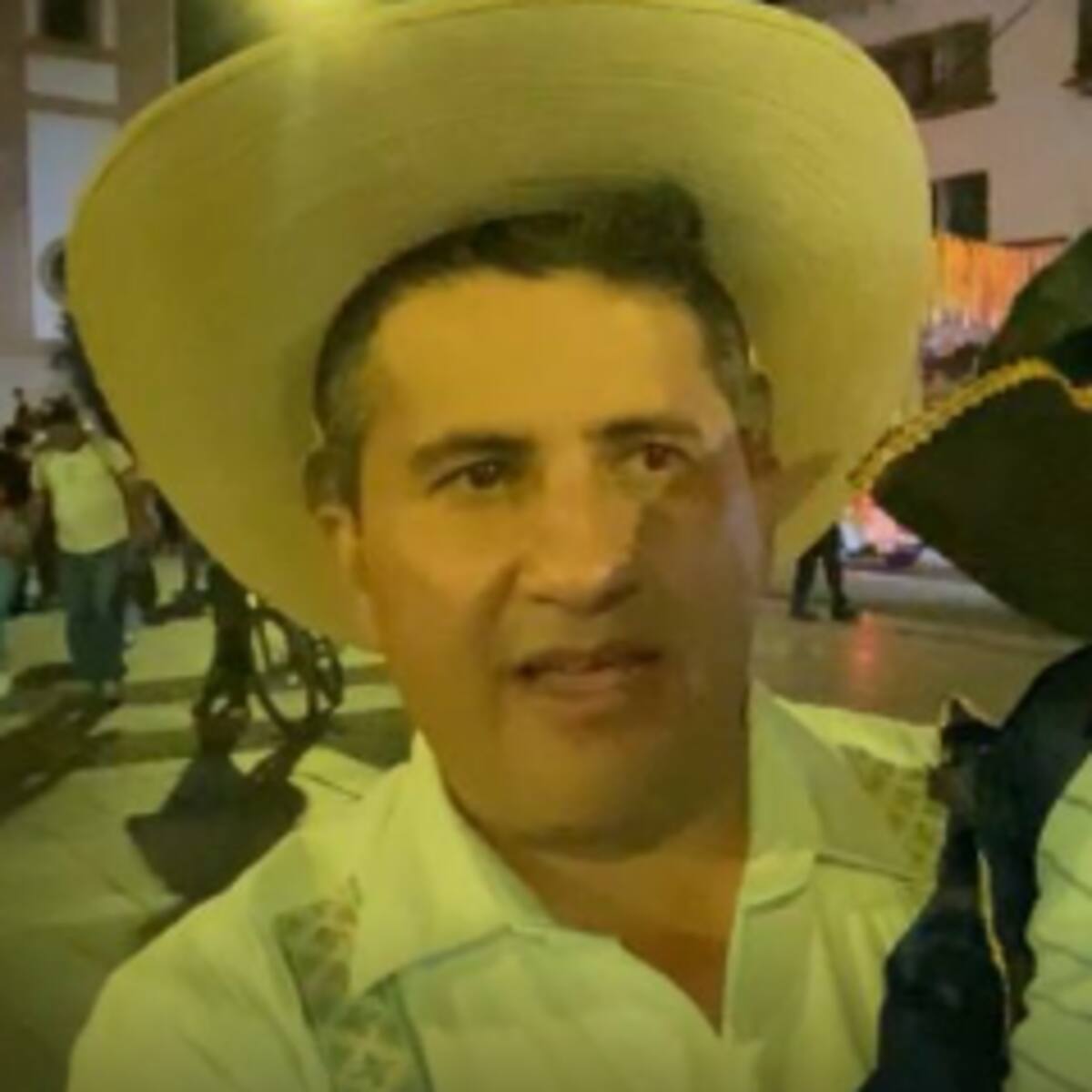 Asesinan a alcalde mexicano durante celebración del Día de Muertos