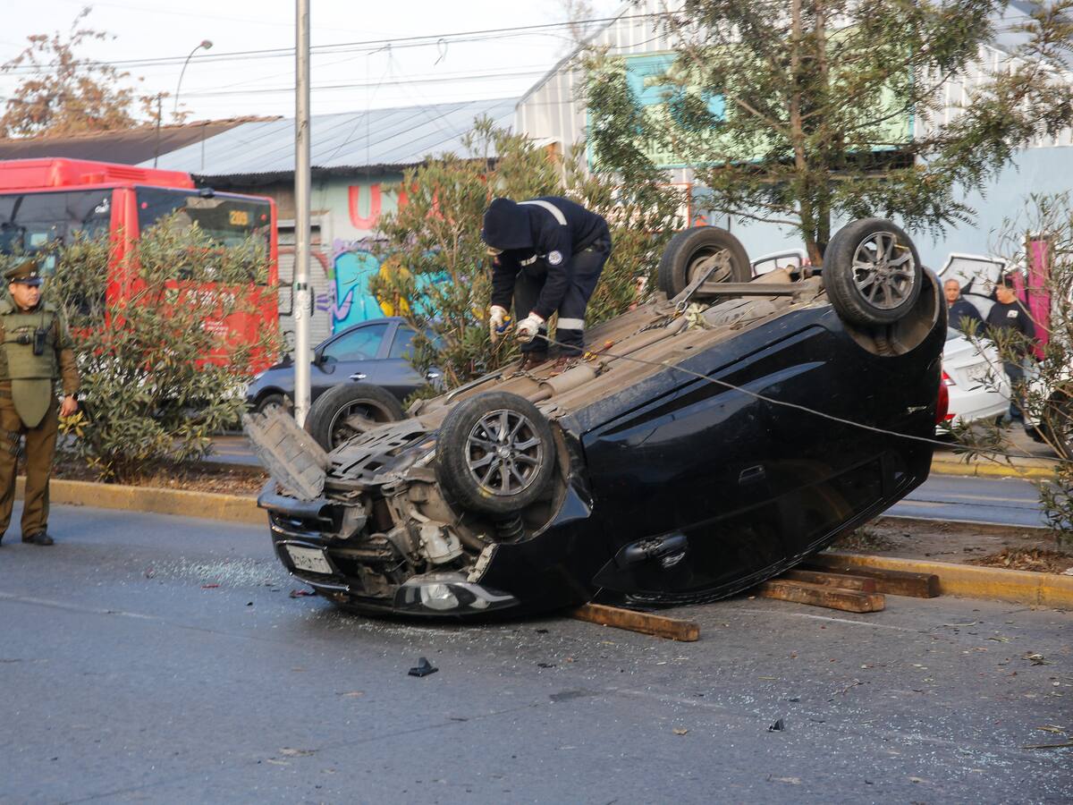 Cuáles son las 10 esquinas de Chile con más accidentes vehiculares (no todas están en Santiago)