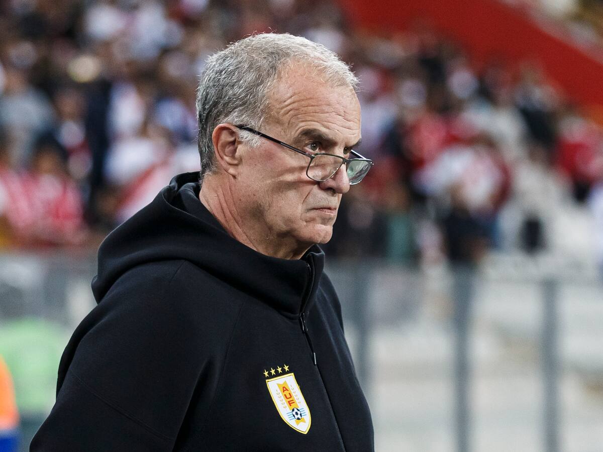 Marcelo Bielsa rompe el silencio y responde a las críticas de Luis Suárez: “Sé que mi autoridad quedó afectada”