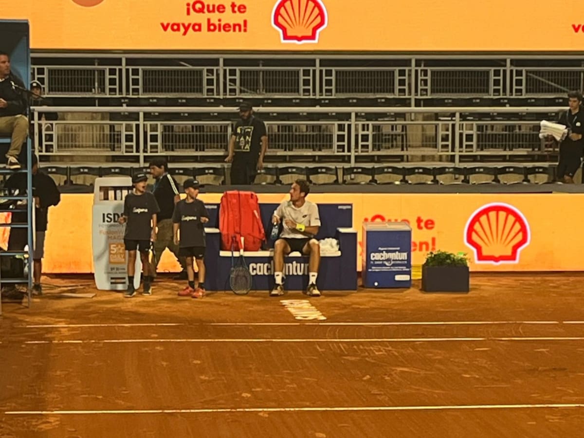 Tenista español queda eliminado del Chile Open con polémica: se molestó y pidió que le cambiaran la cancha en pleno partido
