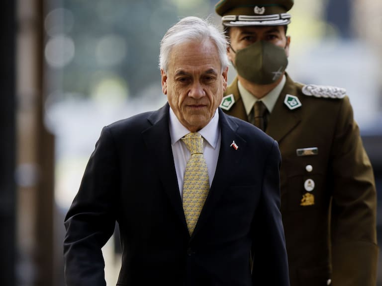 Piñera llega a La Moneda