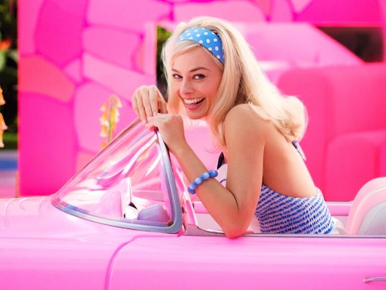 Con homenaje a Kubrick: estrenan primer tráiler de “Barbie” protagonizado por Margot Robbie