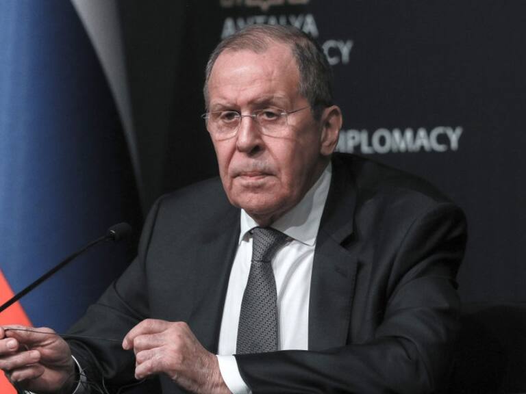 Israel critica declaraciones de canciller ruso tras comparar «orígenes judíos» de Zelenski y Hitler