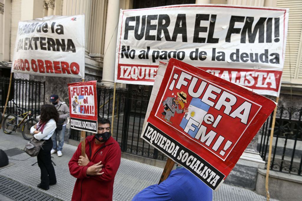 Manifestación contra el FMI en Buenos Aires durante la pandemia en 2020