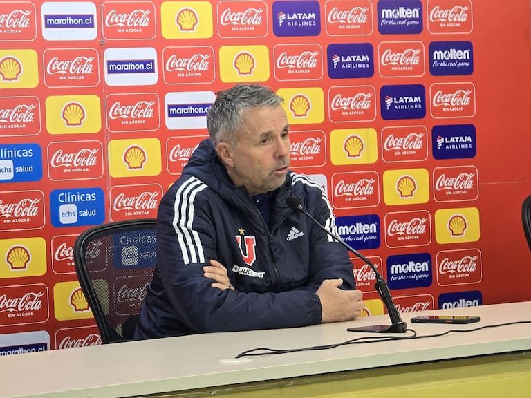 “No lo considero una derrota, todavía faltan 90 minutos”: Gustavo Álvarez toma con mesura la caída ante Everton en Copa Chile