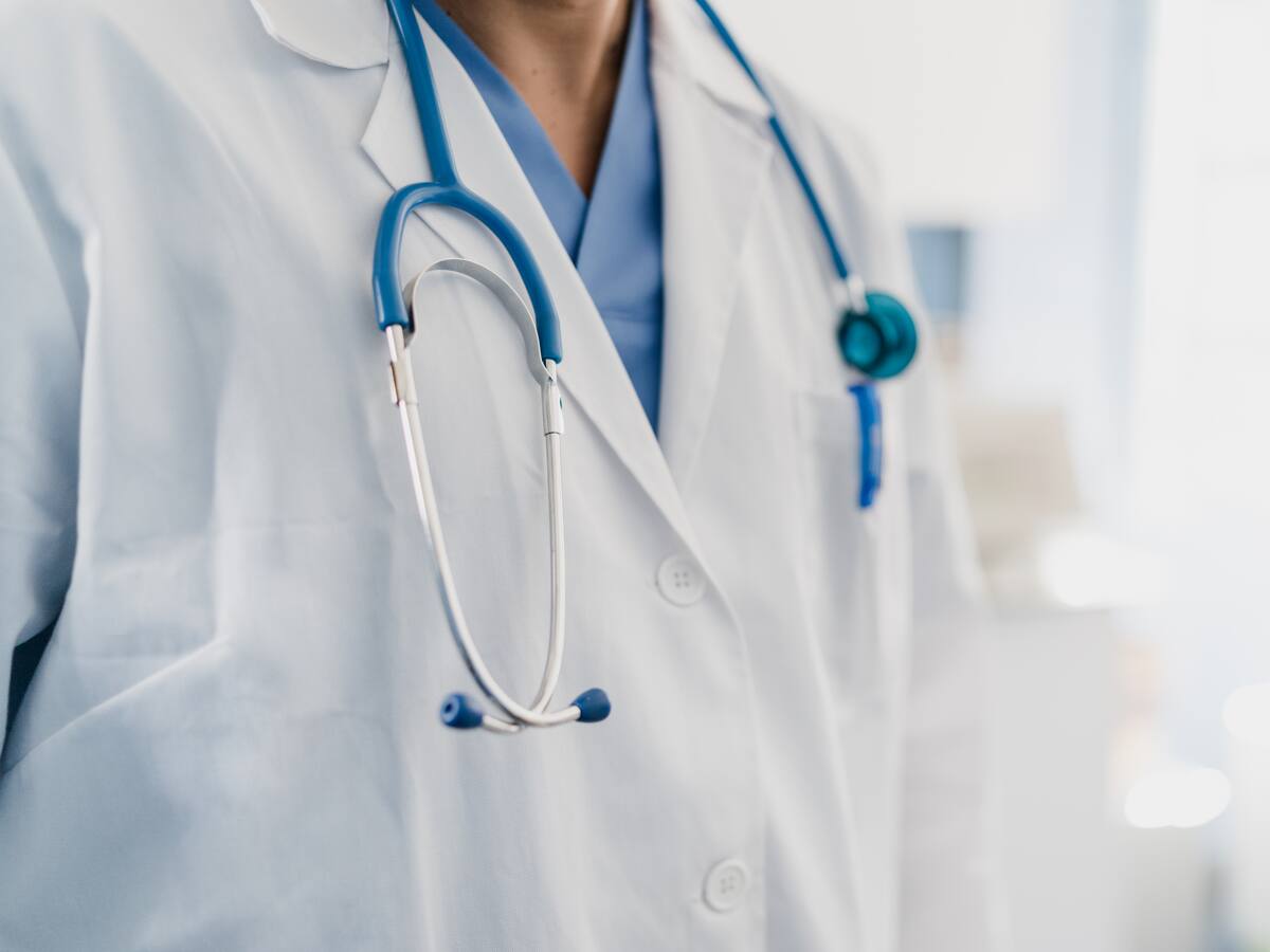 Clínicas de Chile respaldan alerta sanitaria por listas de espera oncológicas y ofrecen apoyo: “La colaboración ha demostrado ser vital”