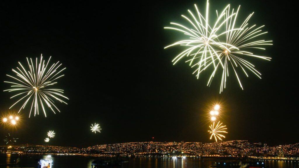 Sobre la cancelación de fuegos artificiales, el gerente de Pirotecnia SpA dice no haber "estafado a nadie"