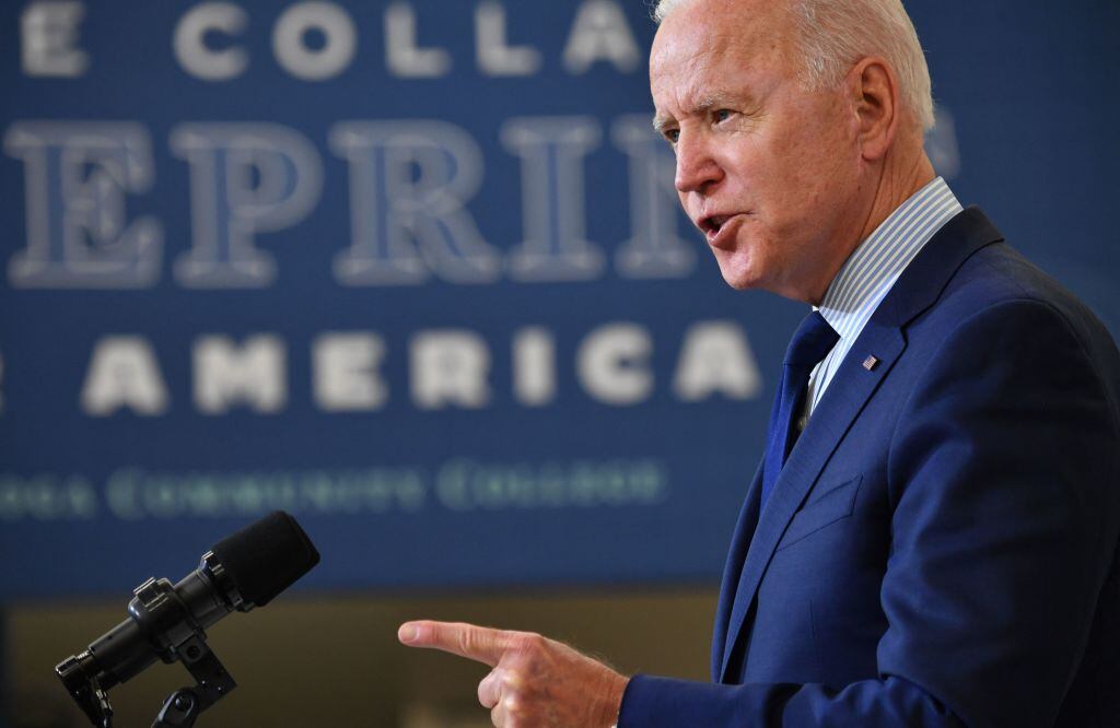 Joe Biden comentando su plan económico