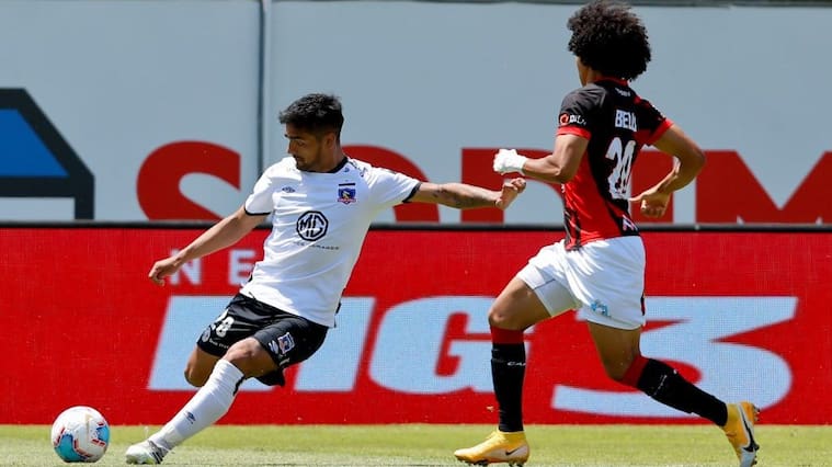 10 de Noviembre del 2020/SANTIAGOFelipe Campos(i) ,durante el partido valido por la Duodecima fecha del Campeonato Nacional AFP PlanVital 2020, entre Colo Colo vs Deportes Antofagasta, disputado en el Estadio Monumental
FOTO:FRANCISCO LONGA/AGENCIAUNO