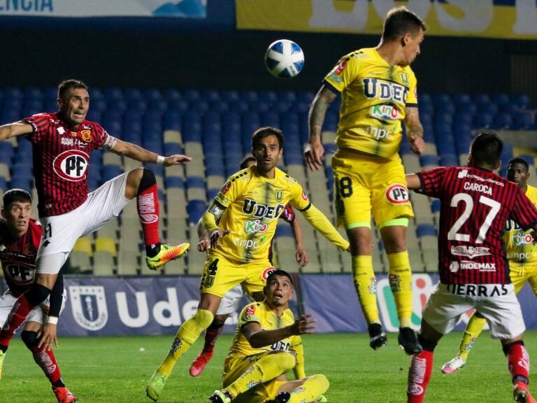 Programación fútbol chileno: ¿Qué partidos se juegan hoy, 2 de abril, y quién transmite?