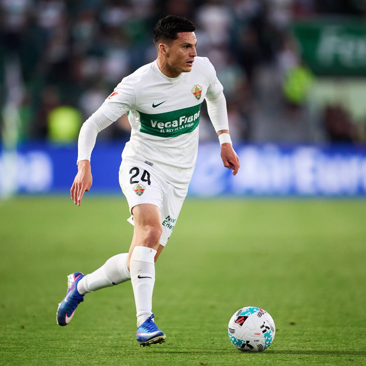 “Lucas Cepeda demuestra en los entrenamientos que tiene grandes cualidades y un golpeo de balón extrarordinario”