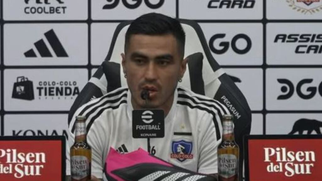 Darío Lezcano reconoce la "presión" de Damián Pizarro por minutos en Colo Colo: "Acá nadie tiene un puesto seguro"