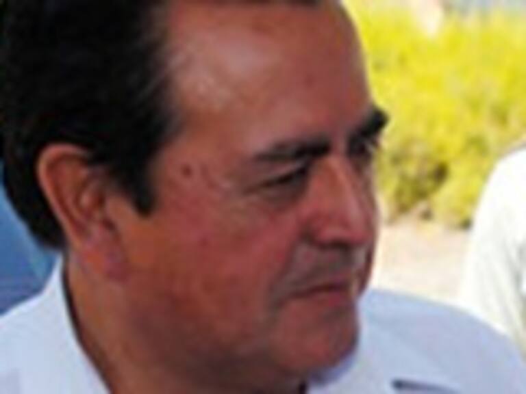 Diputado Hasbún: Lo más rasca que se puede hacer es tocarle el poto a una mujer en el Metro