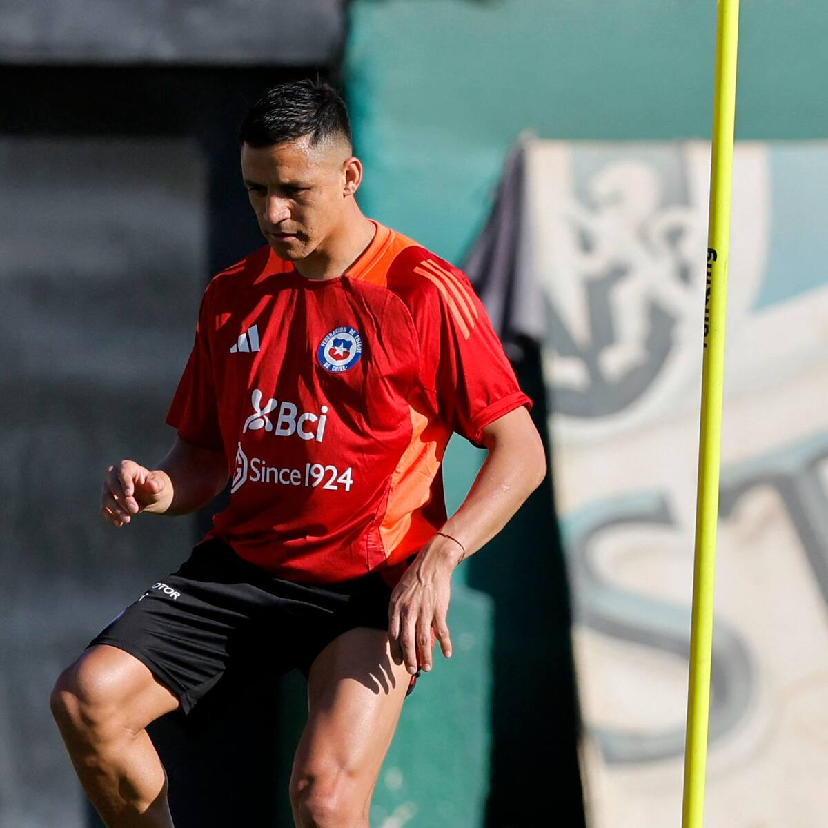 “Prefiero que Vargas llegue a la U antes que Sánchez, porque es su casa e hizo historia en el club”