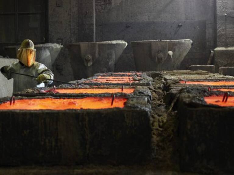 Cobre cerró su cotización en US$4,53 por libra, a siete centavos de su precio histórico