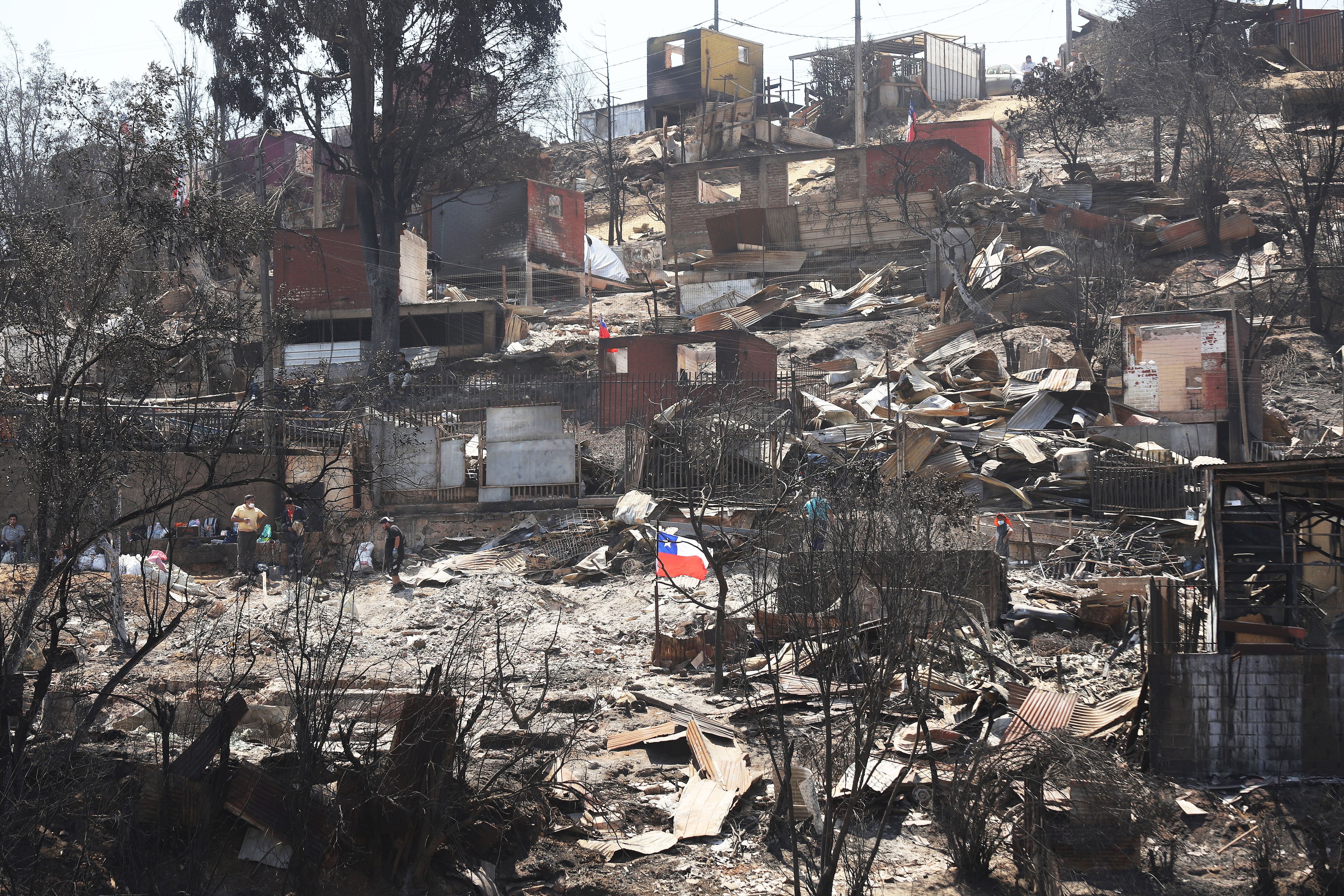 Agencia Uno | Sector de Achupallas, en Viña del Mar, tras los incendios forestales