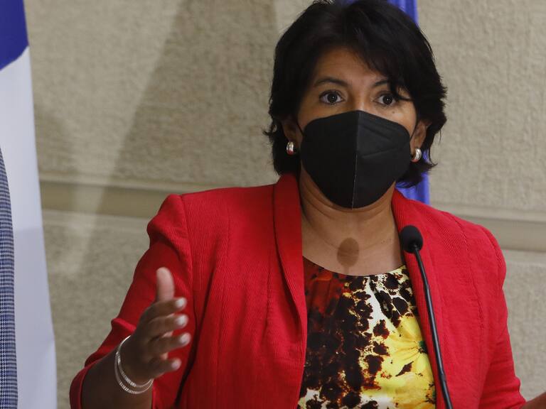 22 DE MARZO DE 2022/VALPARAISOLa senadora Yasna Provoste ofrece un punto de prensa en el Senado, en donde solicitan al Gobierno declare zona de catástrofe a la comuna de Diego de Almagro, en especial al poblado de Inca de Oro, que el pasado jueves fue duramente afectado por los efectos del frente de mal tiempo que dejó a cerca de 100 familias con sus hogares dañados.
FOTO: LEONARDO RUBILAR CHANDIA/AGENCIAUNO