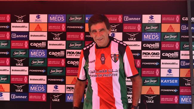 Gustavo Costas