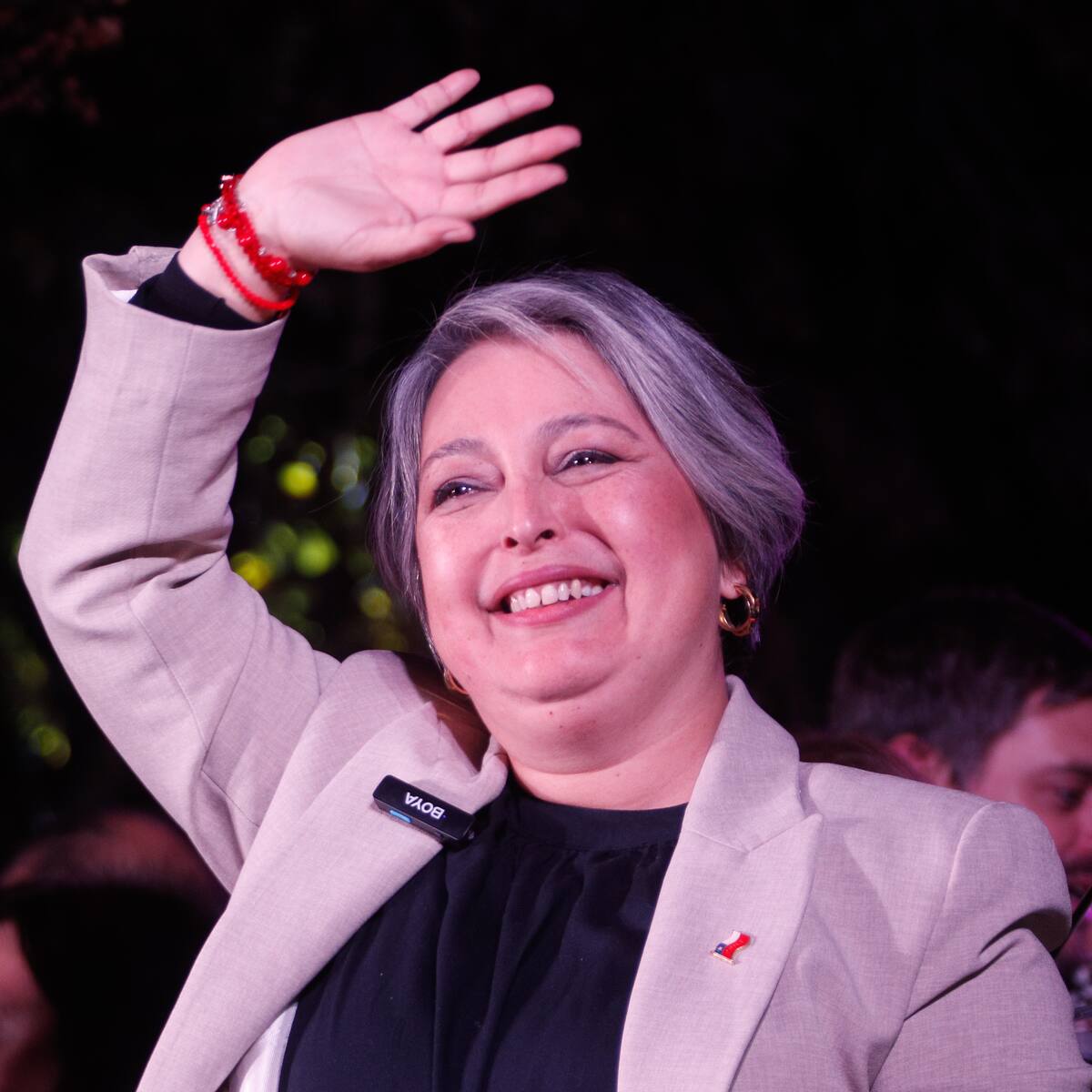 Jeannette Jara lidera por primera vez la carrera presidencial según Criteria