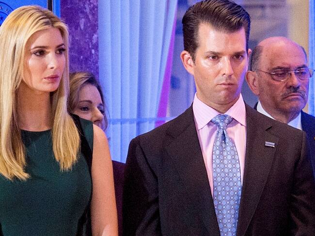 Ivanka y Donald Junior durante una conferencia de su padre Donald Trump