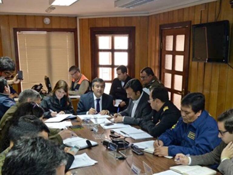 Gobierno defiende al SHOA de críticas por cambio de hora en llegada de olas tras terremoto