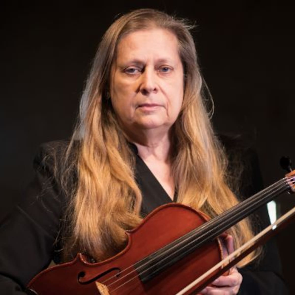 Tras caída de bus en Valparaíso: confirman muerte de Penélope Knuth, primera viola de la Orquesta de Cámara de Chile