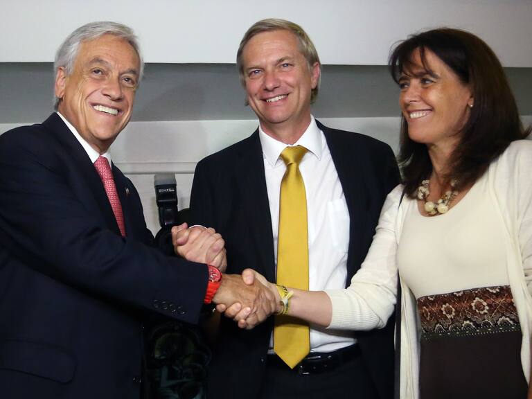 “Entregó los mejores años de su vida a servir a Chile”: José Antonio Kast lamenta muerte de expresidente Piñera en redes sociales