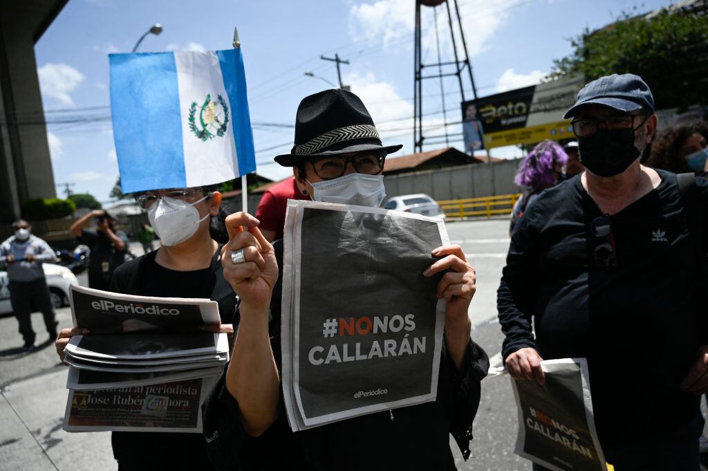 Protestan contra la detención de José Zamora en Guatemala