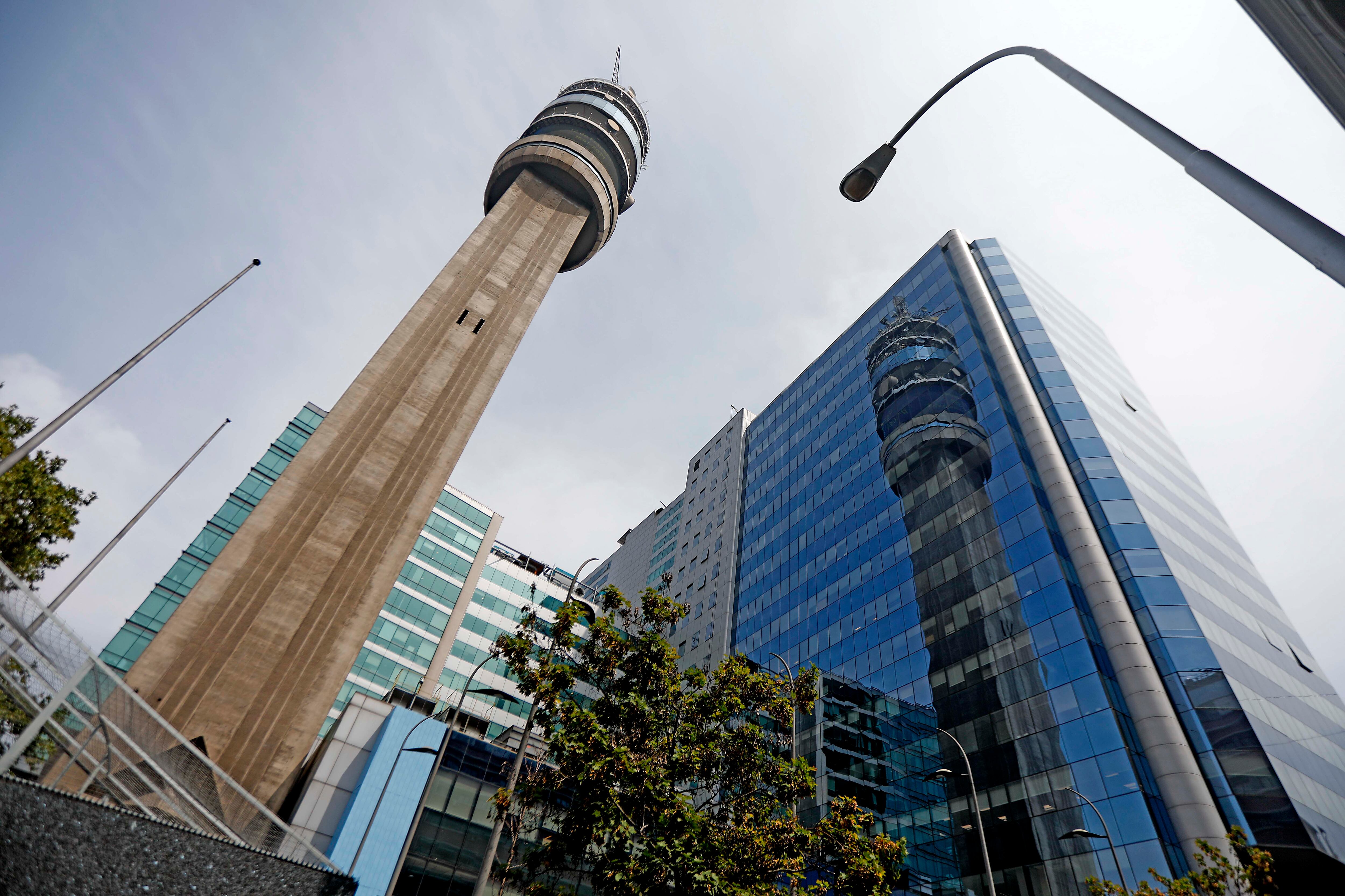 12 de Febrero de 2021/SANTIAGO
Vista de la torre entel, Icono de Santiago en sus 48 aos de fundacin.
FOTO:CRISTOBAL ESCOBAR/AGENCIAUNO