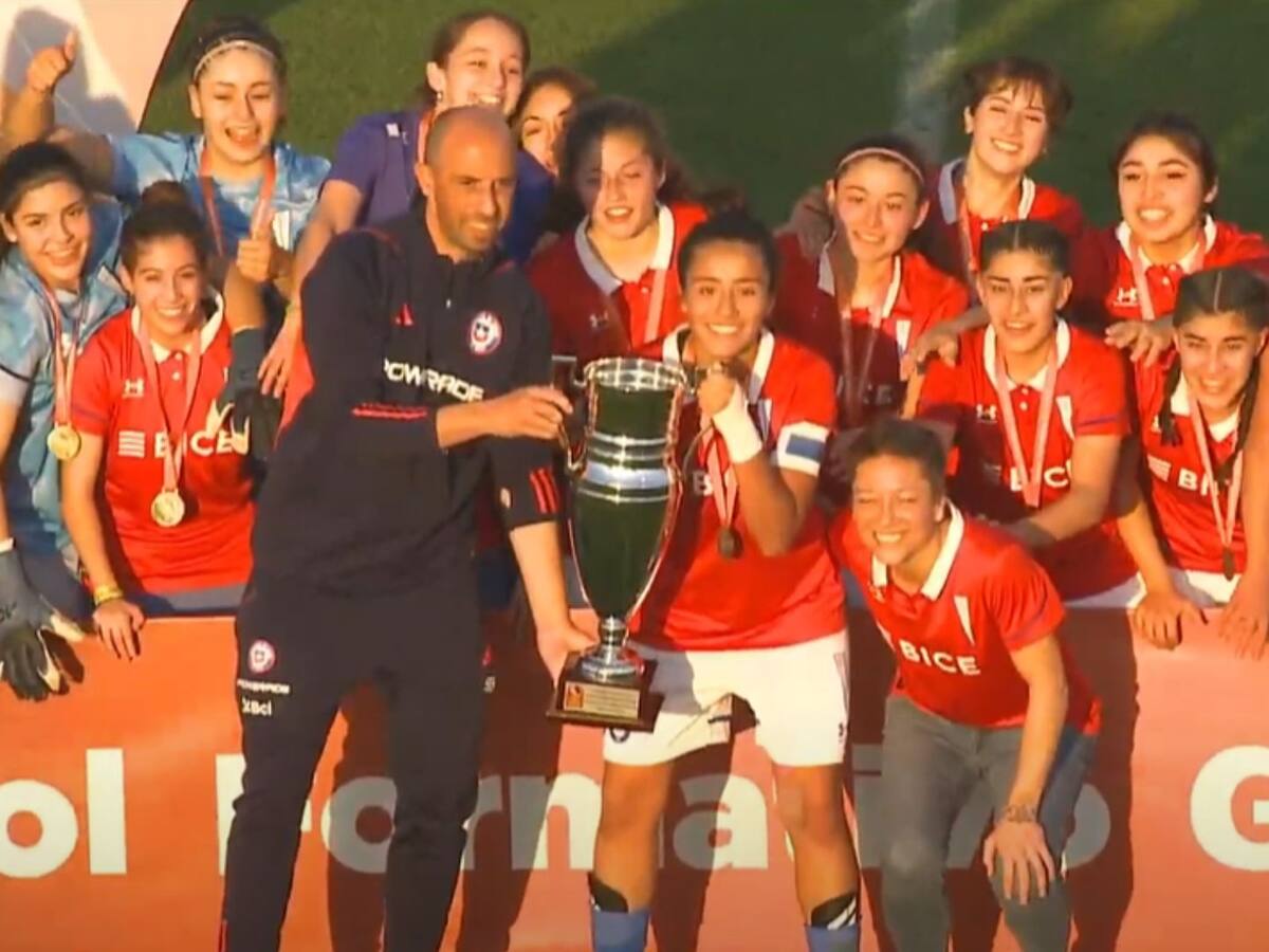 Universidad Católica golea a Colo Colo para gritar campeón del torneo Juvenil Femenino