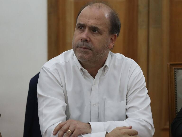Alberto Undurraga llama a la bancada DC a rechazar acusación contra ministro de Educación